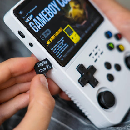 Console de jeux portable - R36S avec 18.000 jeux intégré